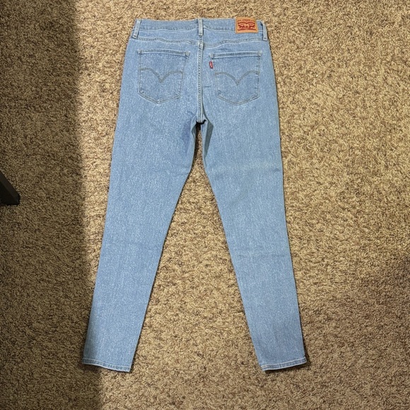 Levi's 720 High Rise Super Skinny - Picture 2 of 4